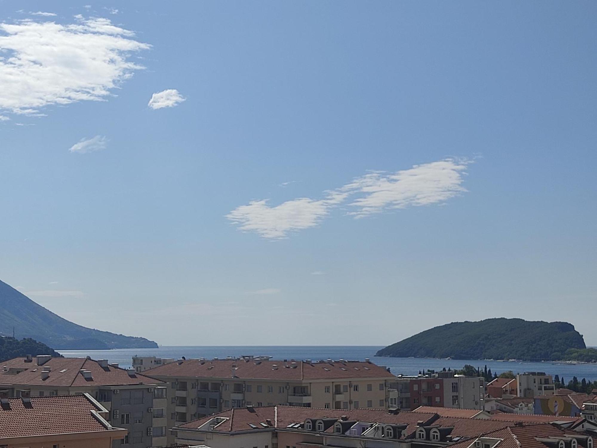 Agua Mare Apartment Budva Eksteriør billede